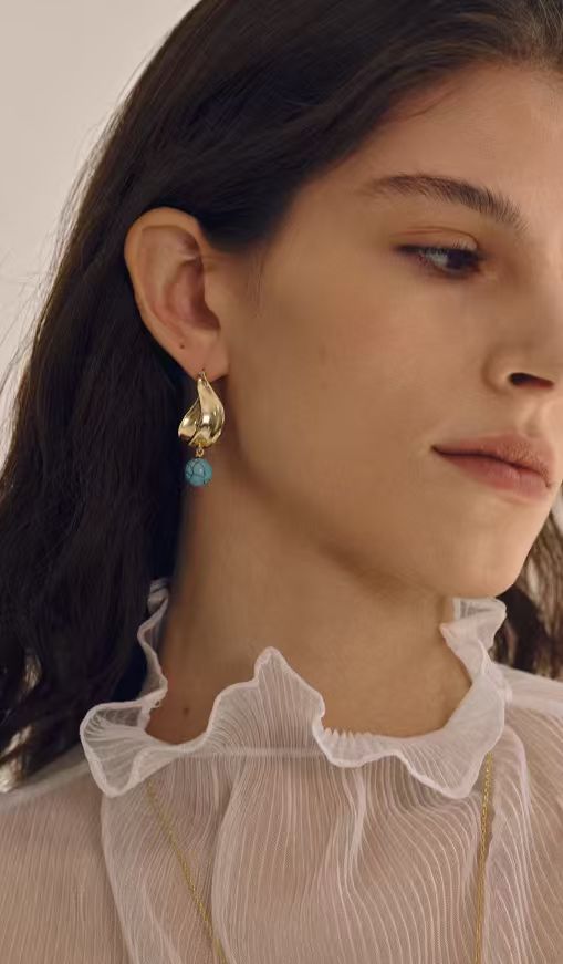 Willow Breeze Turquoise Dangle Earrings